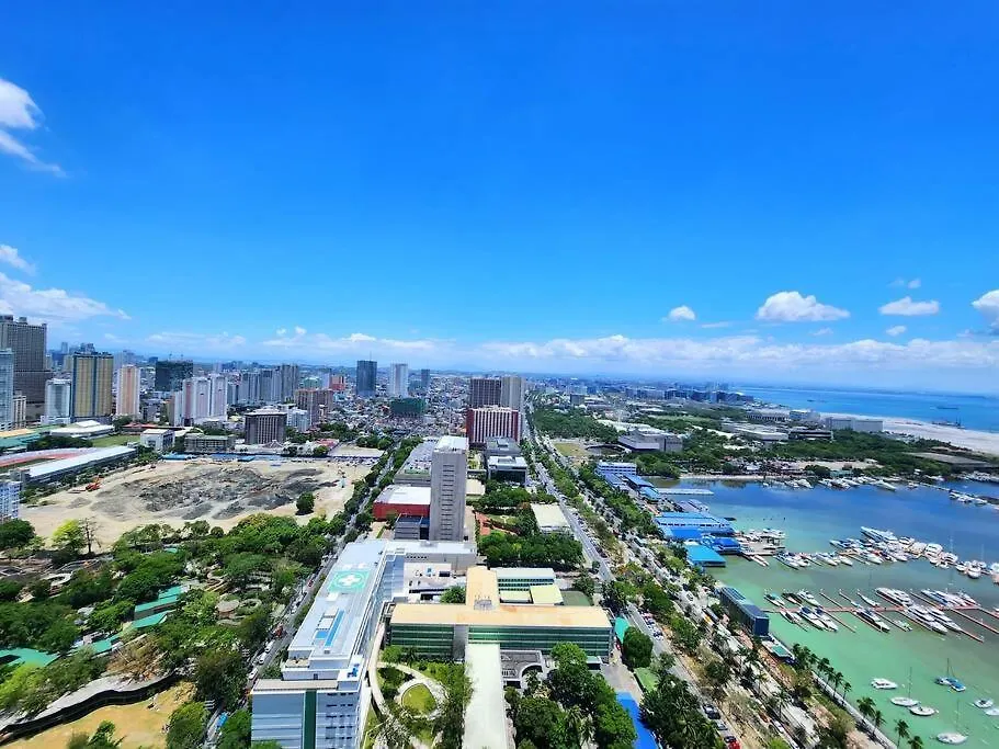 Stunning 1 Bedroom Manila Bay View Flat With Spacious Balcony 0*,  Philippines