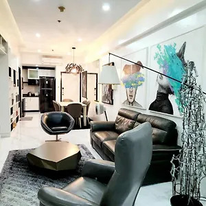  Holiday home Alpha Grandview Malate 2005
